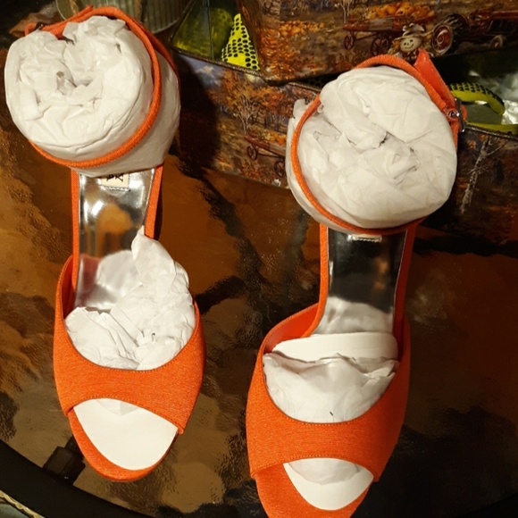 Shoes.🎫 - Picture 6 of 8